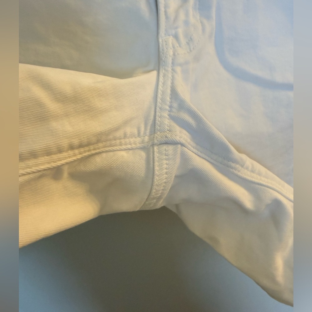 American Eagle 8” Dreamy Drape Stretch Low-Rise Baggy Jort, white, size 8 - Picture 8 of 9